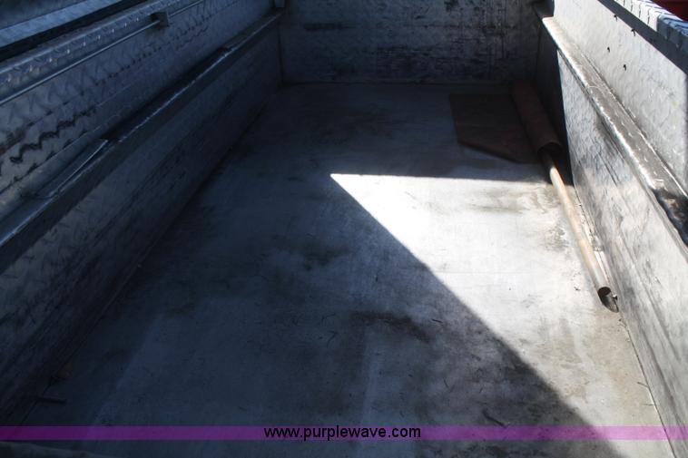 image for item A3983 1999 Dodge Ram 1500 pickup truck