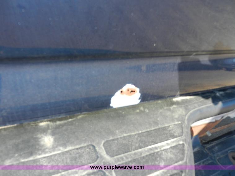 image for item A3986 2002 Chevrolet Silverado 1500 pickup truck