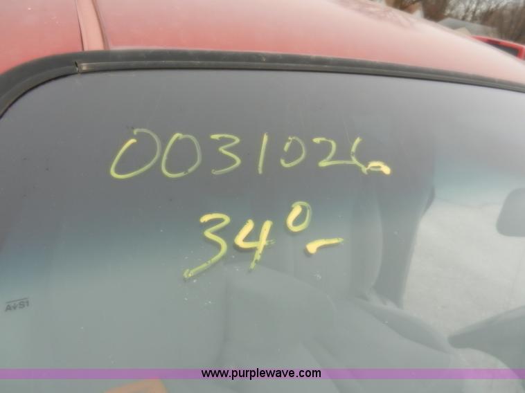 image for item A3989 1996 Ford Taurus GL