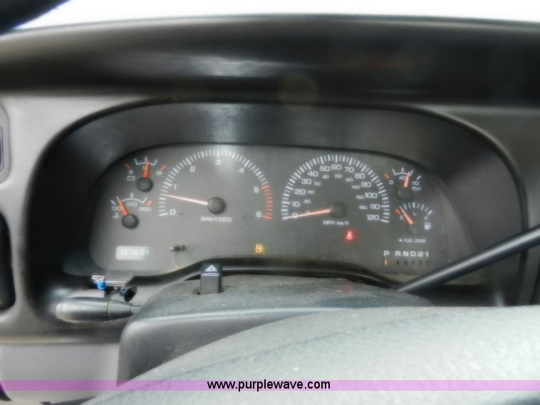 image for item A3991 2002 Dodge Ram 2500 SLT pickup truck