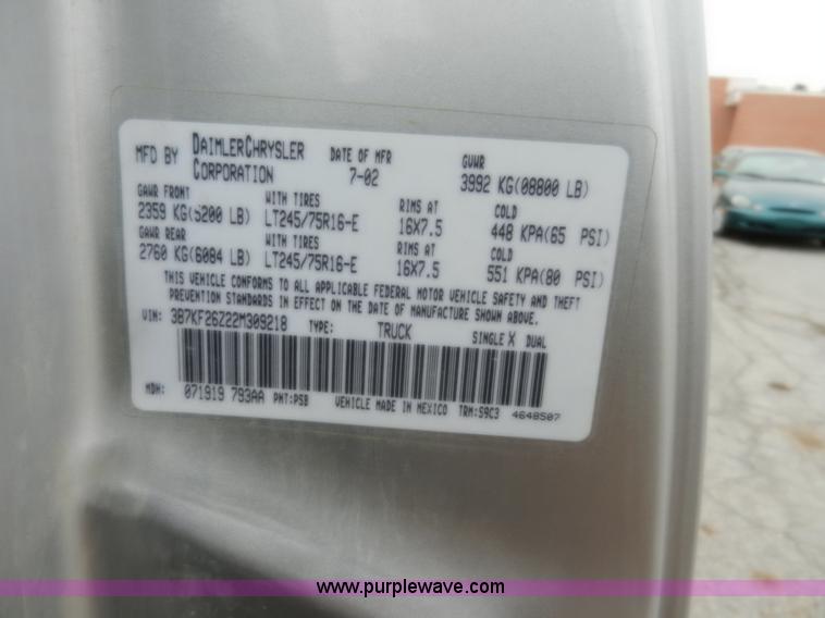 image for item A3991 2002 Dodge Ram 2500 SLT pickup truck