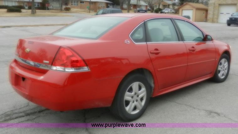 image for item A3995 2009 Chevrolet Impala LS