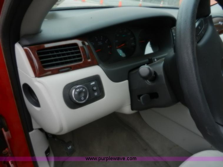 image for item A3995 2009 Chevrolet Impala LS