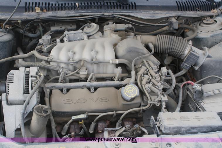 image for item A3996 1998 Ford Taurus LX