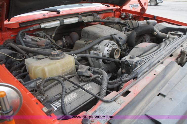 image for item A3997 1995 Ford F250 XL pickup truck