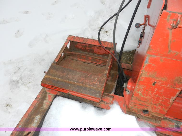 image for item A4000 1996 Trail King TK100HDG-483 triple axle trailer