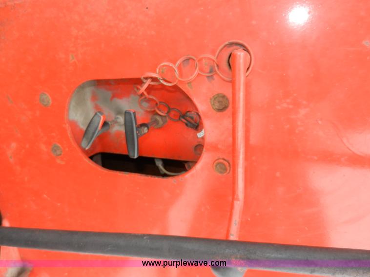 image for item A4000 1996 Trail King TK100HDG-483 triple axle trailer