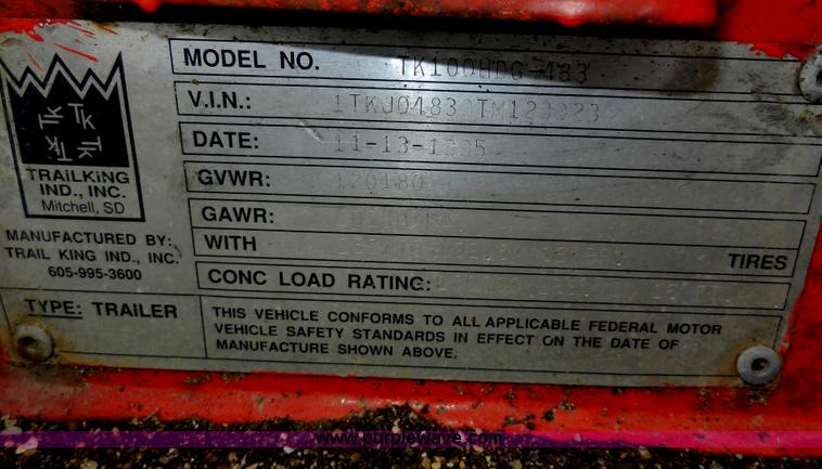 image for item A4000 1996 Trail King TK100HDG-483 triple axle trailer