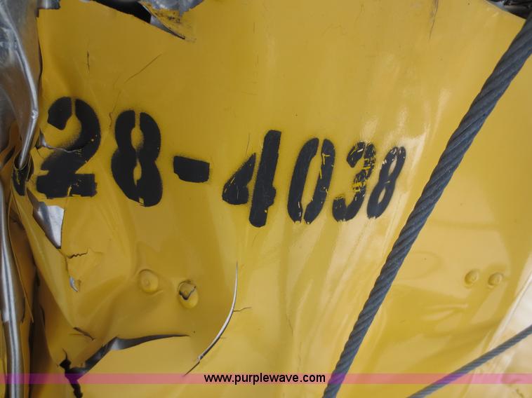 image for item D5791 2008 Safe-Stop TMA-9000 crash attenuator