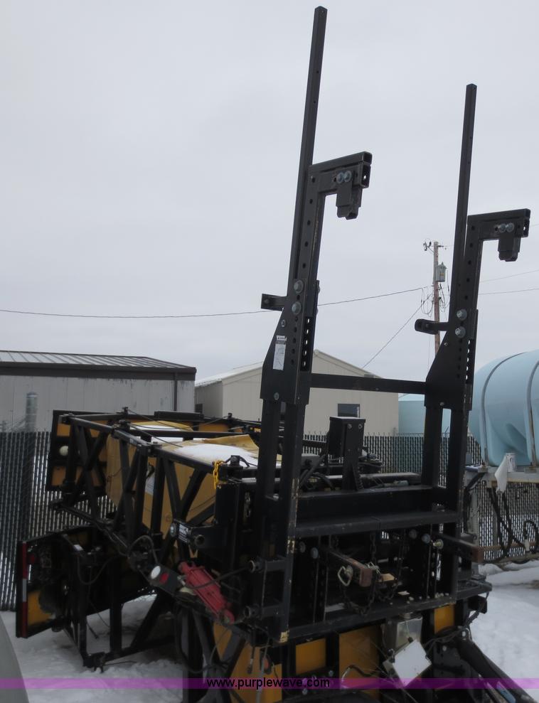 image for item D5792 2003 Safe-Stop TMA8290 crash attenuator