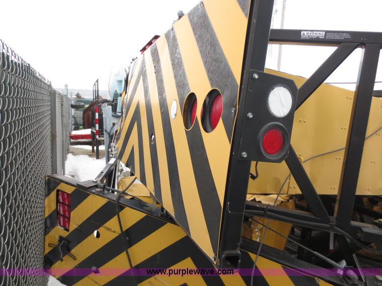 image for item D5792 2003 Safe-Stop TMA8290 crash attenuator