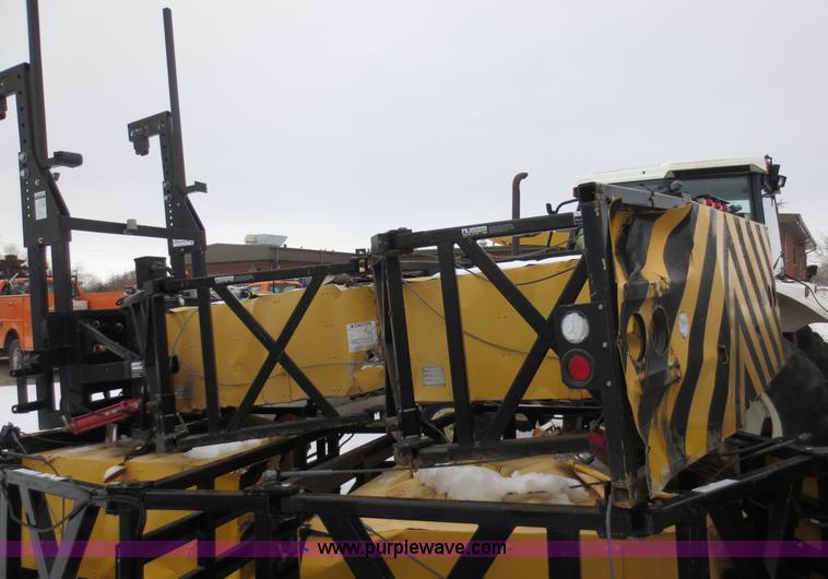 image for item D5792 2003 Safe-Stop TMA8290 crash attenuator