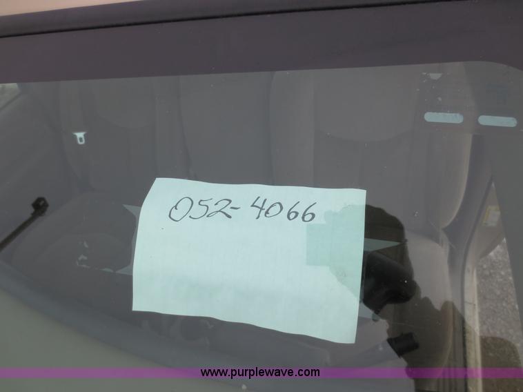 image for item D5793 2006 Chevrolet Silverado 1500 pickup truck