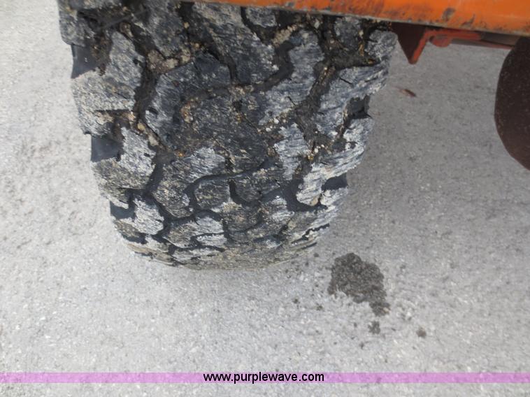 image for item D5794 2001 Broce CR-350 self propelled broom