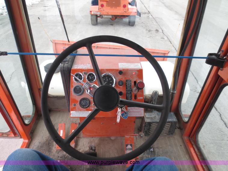 image for item D5794 2001 Broce CR-350 self propelled broom