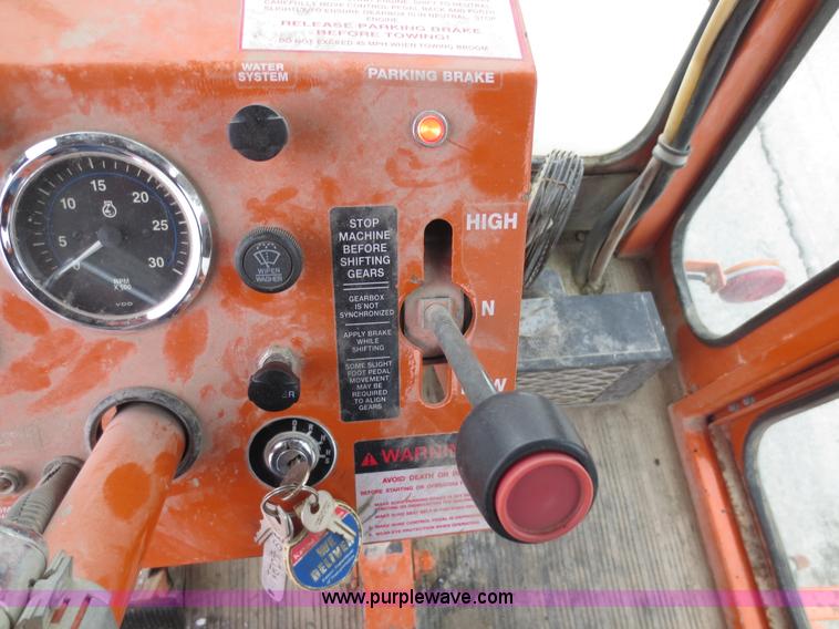 image for item D5794 2001 Broce CR-350 self propelled broom