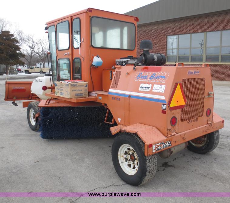 image for item D5795 2001 Broce CR-350  self propelled broom