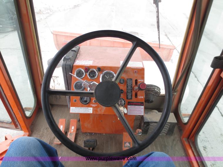 image for item D5795 2001 Broce CR-350  self propelled broom