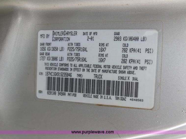 image for item D5796 2001 Dodge Ram 1500 pickup truck