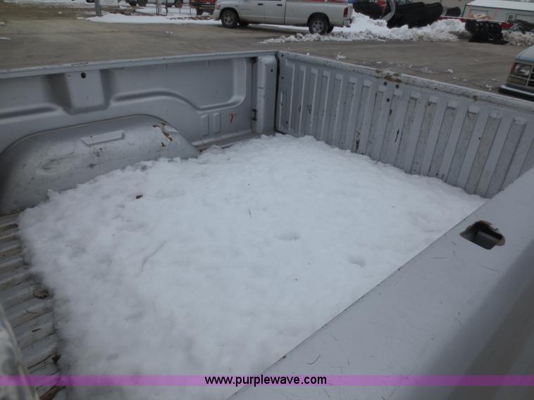 image for item D5797 2001 Dodge Ram 1500 pickup truck