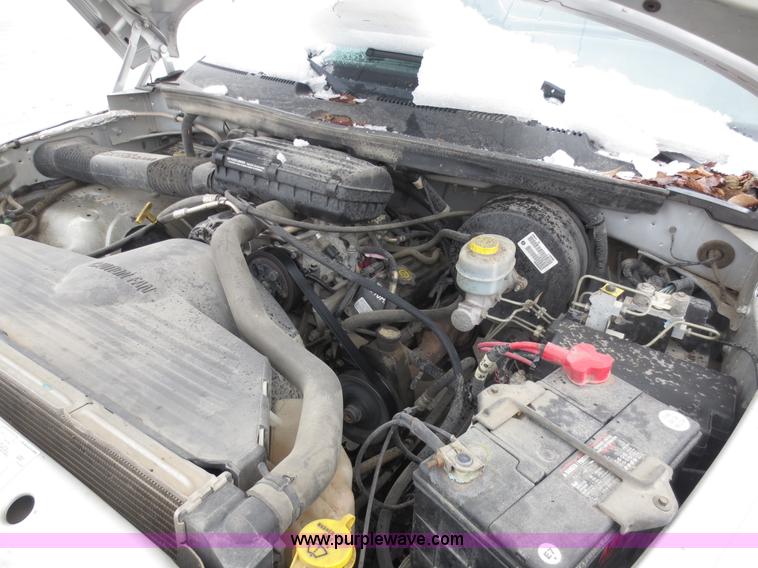 image for item D5797 2001 Dodge Ram 1500 pickup truck