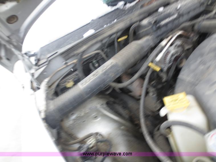 image for item D5797 2001 Dodge Ram 1500 pickup truck