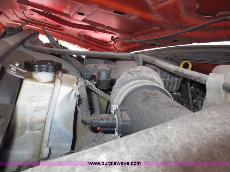 image for item D5804 2009 Ford F250 utility truck