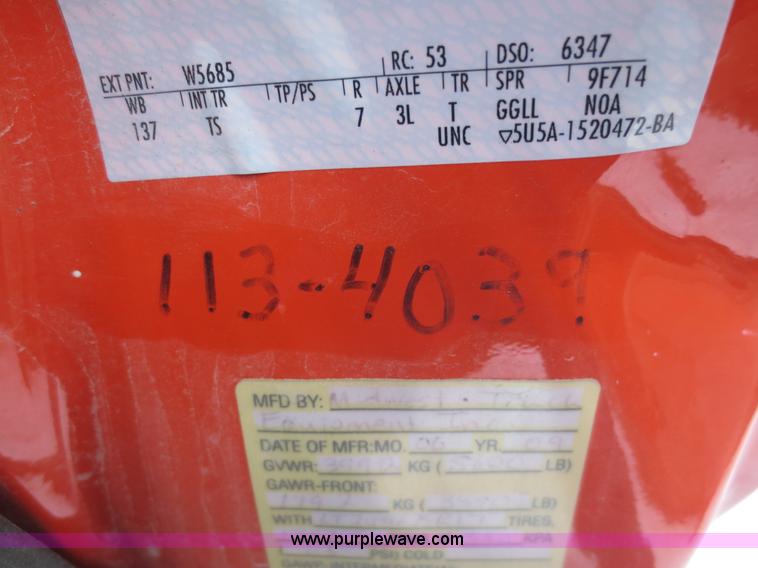 image for item D5804 2009 Ford F250 utility truck