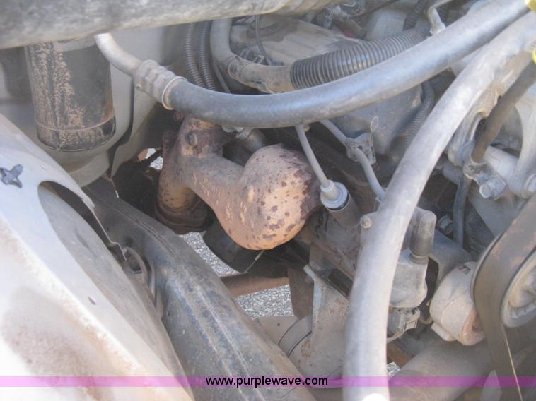 image for item E2882 2001 Dodge Ram 1500 pickup truck