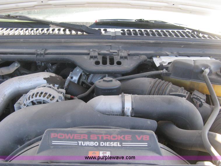 image for item E2883 2006 Ford F250 Super Duty XL pickup truck