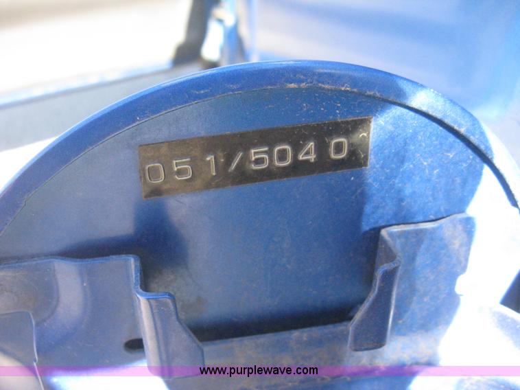 image for item E2886 2001 Dodge Ram 1500 pickup truck