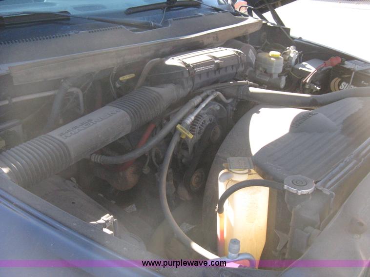 image for item E2890 2001 Dodge Ram 1500 pickup truck