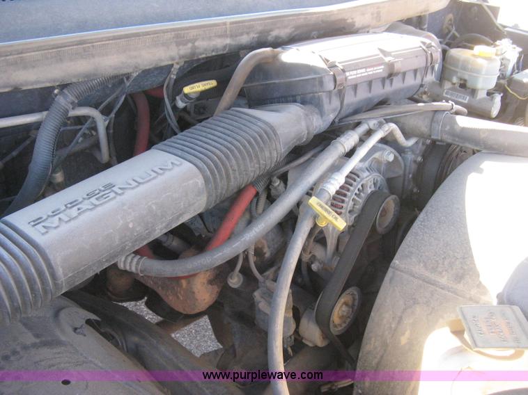 image for item E2890 2001 Dodge Ram 1500 pickup truck
