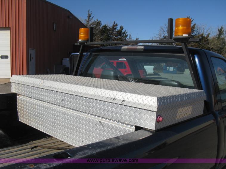 image for item E2890 2001 Dodge Ram 1500 pickup truck