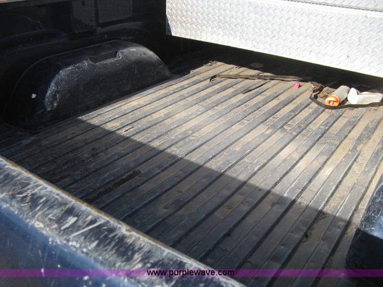 image for item E2890 2001 Dodge Ram 1500 pickup truck