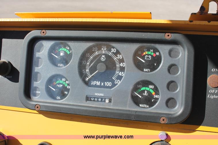 image for item E2896 1984 Ingram RS207 steel flat face roller