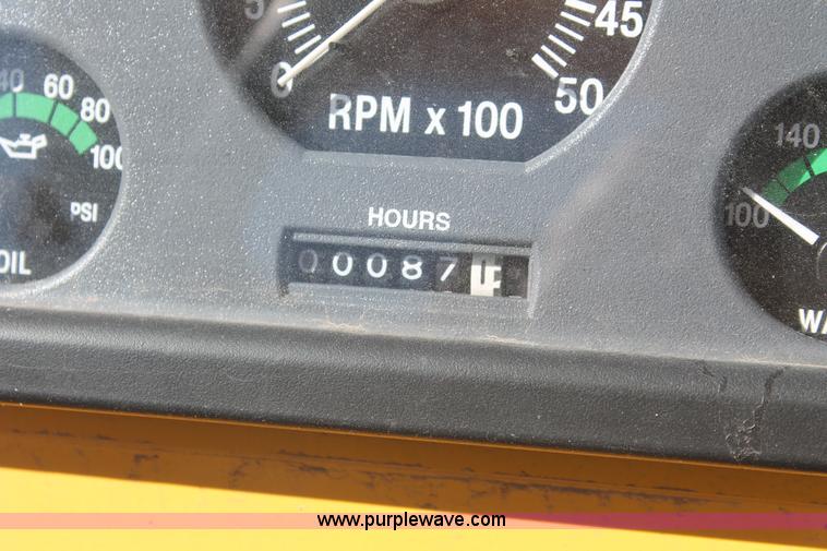 image for item E2896 1984 Ingram RS207 steel flat face roller