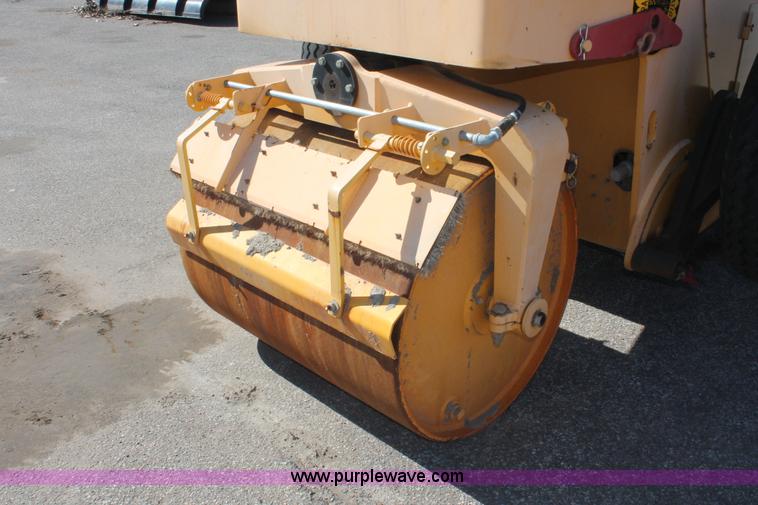 image for item E2896 1984 Ingram RS207 steel flat face roller