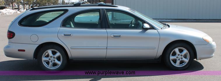 image for item E2932 2003 Ford Taurus SE