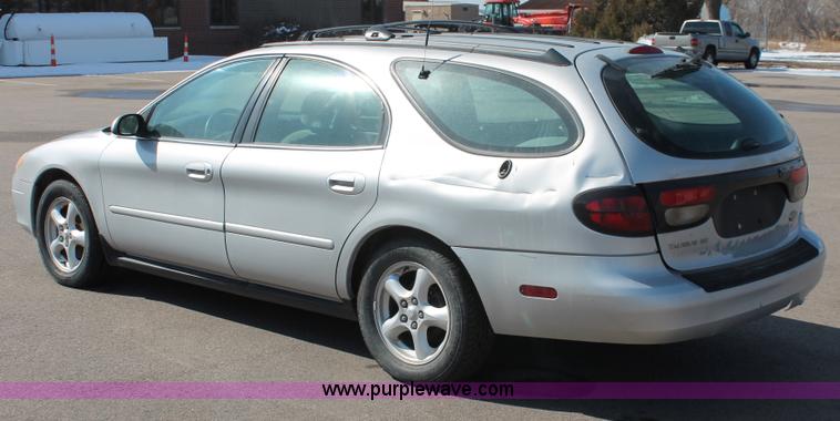 image for item E2932 2003 Ford Taurus SE