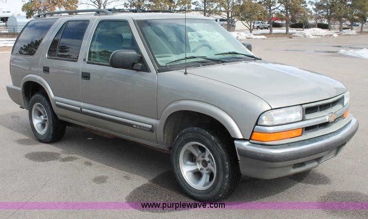 2000 Chevrolet Blazer SUV in Garden City, KS | Item E2935 sold | Purple