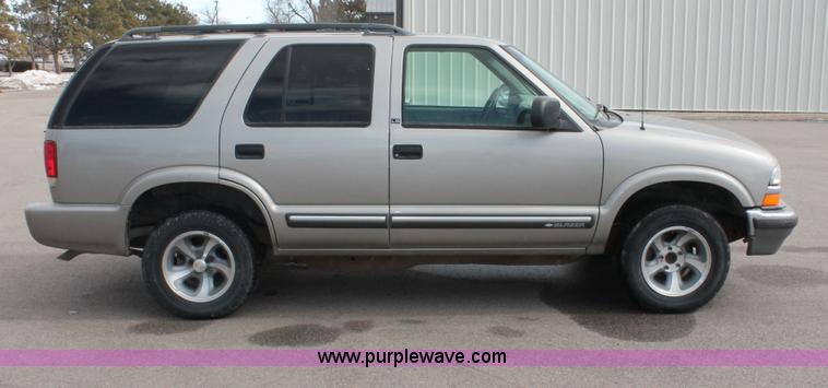 2000 Chevrolet Blazer SUV in Garden City, KS | Item E2935 sold | Purple