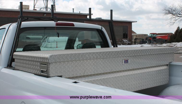 image for item E2938 2001 Dodge Ram 1500 pickup truck
