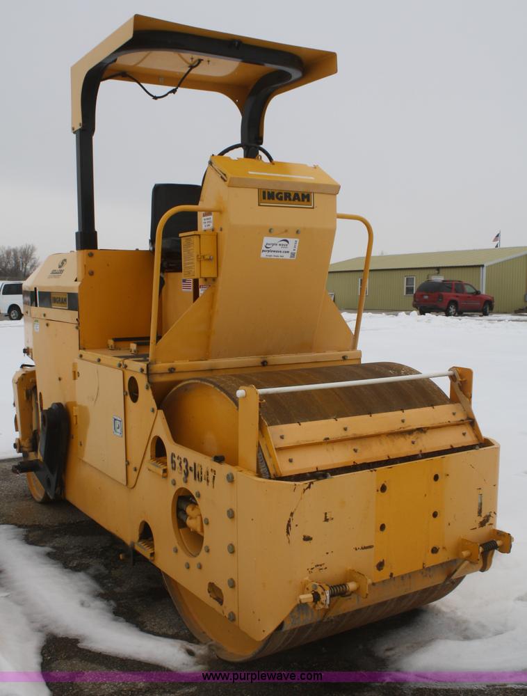 image for item E4154 2007 Ingram RS207 flat face steel roller