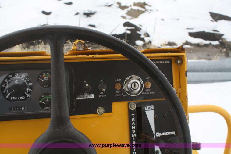 image for item E4154 2007 Ingram RS207 flat face steel roller