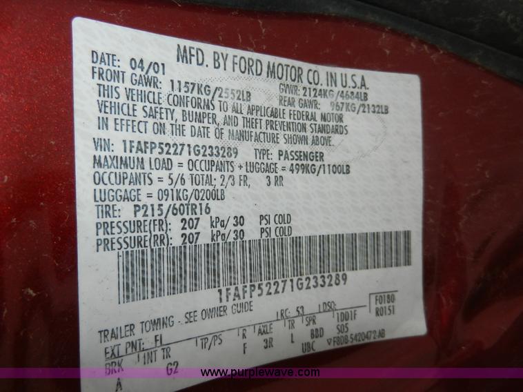 image for item E4156 2001 Ford Taurus LX