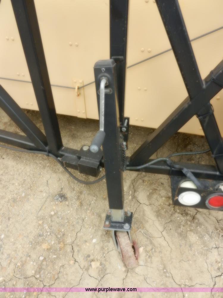 image for item F2938 2002 Enabs Safe-stop crash attenuator