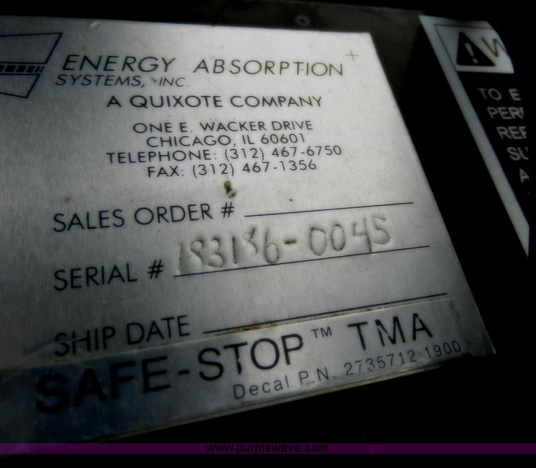 image for item F2938 2002 Enabs Safe-stop crash attenuator