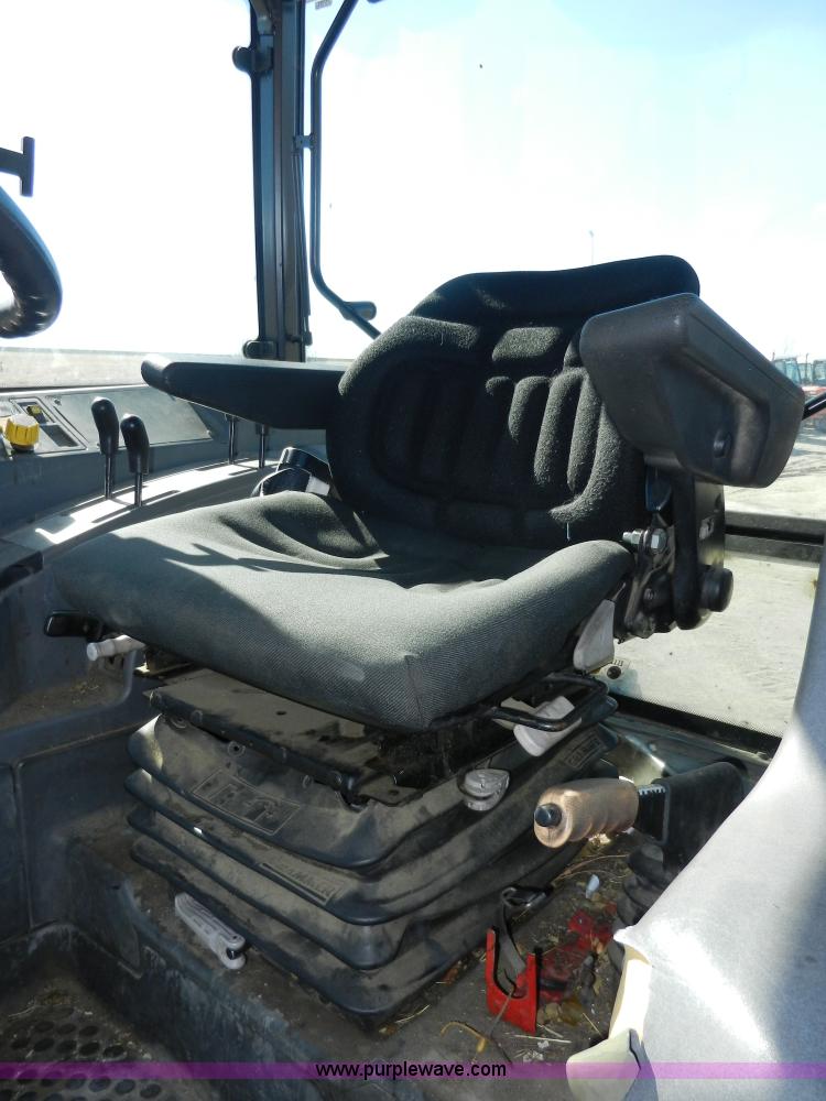 image for item F2960 1998 New Holland 6640SL tractor