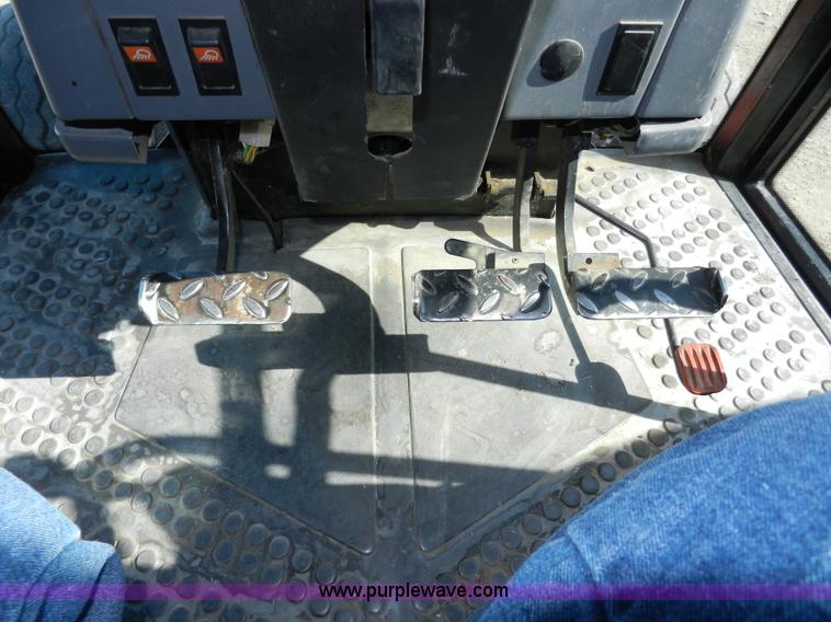 image for item F2960 1998 New Holland 6640SL tractor